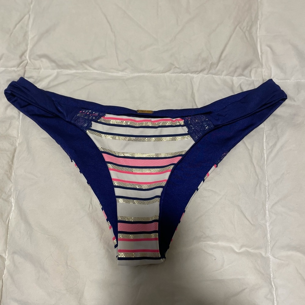 Beach Bunny Reversible Cheeky Bikini Bottoms M